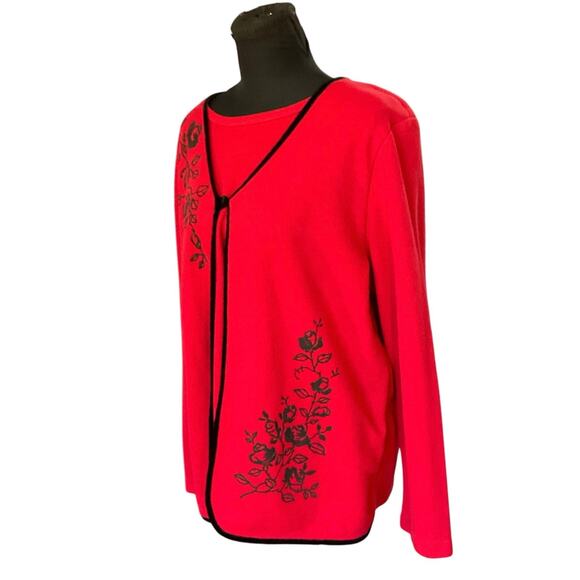 Vintage Teddi Pullover Cardigan Sweater Size XL Red and Black Floral Embroidery - Picture 2 of 9